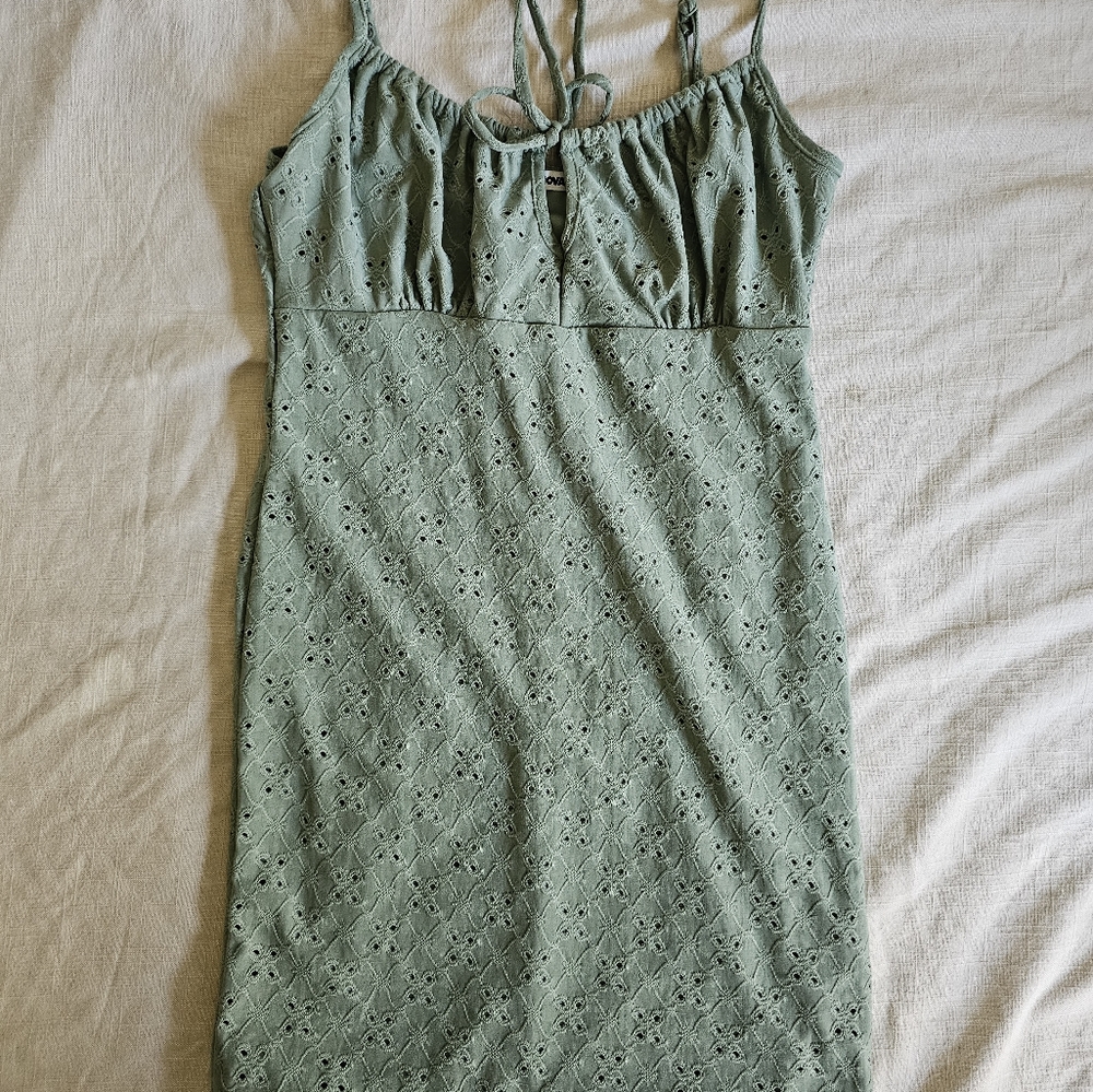 Fashion Nova dresses medium